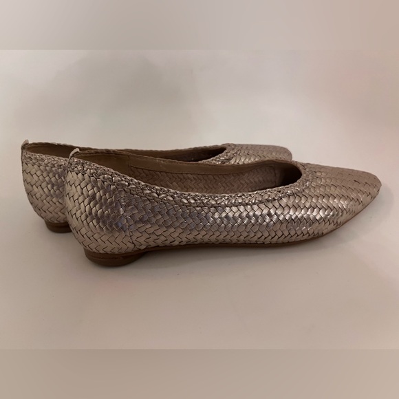 Boden Shoes - Boden Gold Woven Leather Flats 38